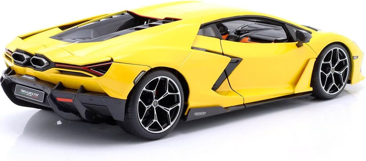 MAISTO 1:18 Lamborghini Revuelto 2023 Diecast Model Car – Yellow Giallo Inti Metallic, Collector-Grade Supercar Replica