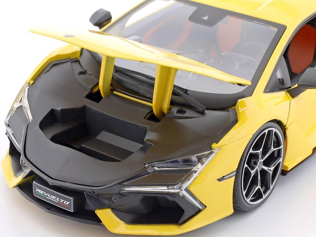 MAISTO 1:18 Lamborghini Revuelto 2023 Diecast Model Car – Yellow Giallo Inti Metallic, Collector-Grade Supercar Replica