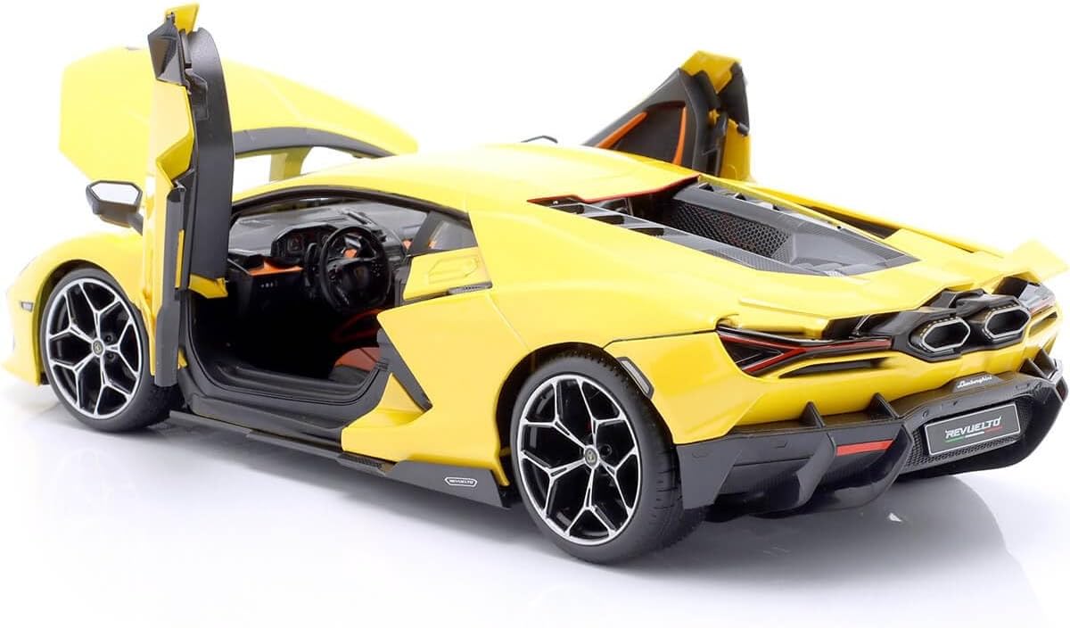 MAISTO 1:18 Lamborghini Revuelto 2023 Diecast Model Car – Yellow Giallo Inti Metallic, Collector-Grade Supercar Replica