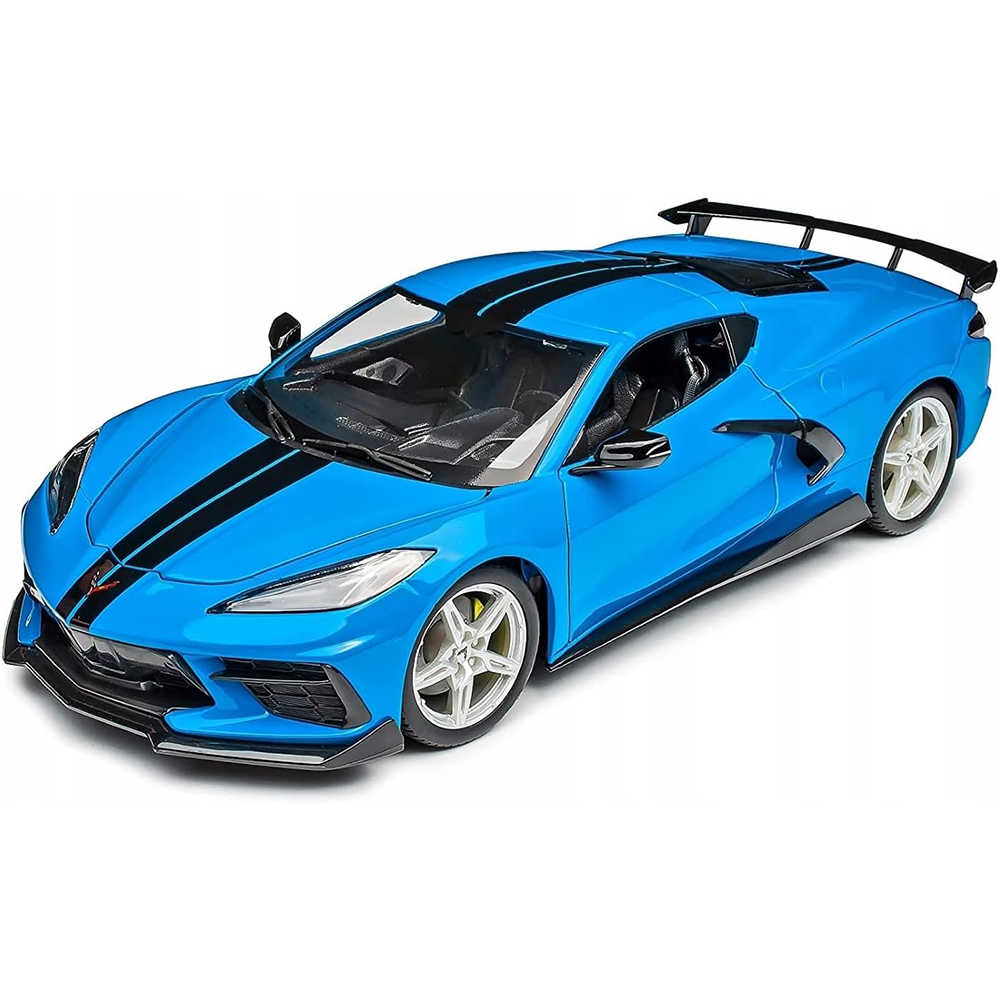 Maisto 2020 Chevrolet Corvette Stingray C8 Coupe (High Wing) – 1:18 Scale Die-Cast Model Car – Blue Collector Replica