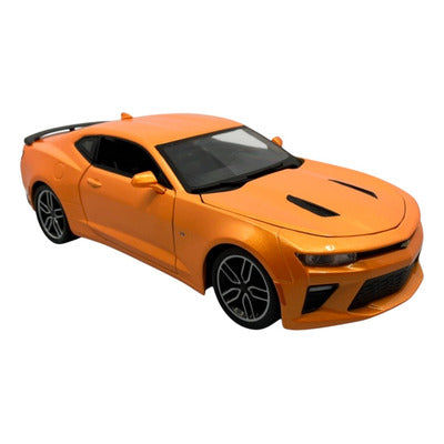Maisto 1:18 Diecast Model Car – 2016 Chevrolet Camaro SS Special Edition Collectible