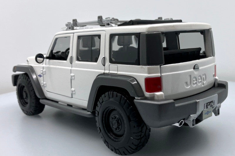 Maisto 1:18 Scale Jeep Rescue Concept Tactical Diecast Model SUV | Premiere Edition Collectible
