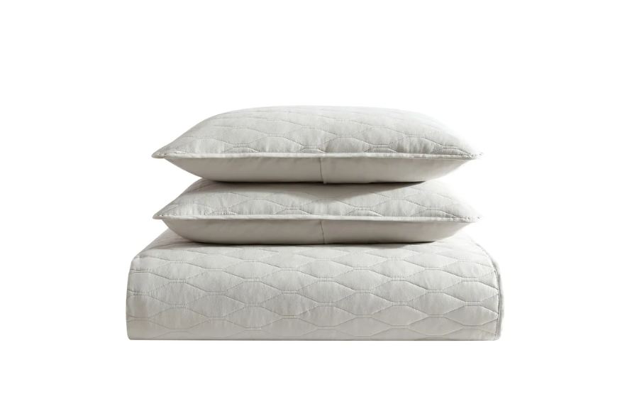 Jennifer Adams Reversible Comforter Set, 6-Piece | 100% Polyester, Includes Comforter, Coverlet & 4 Shams