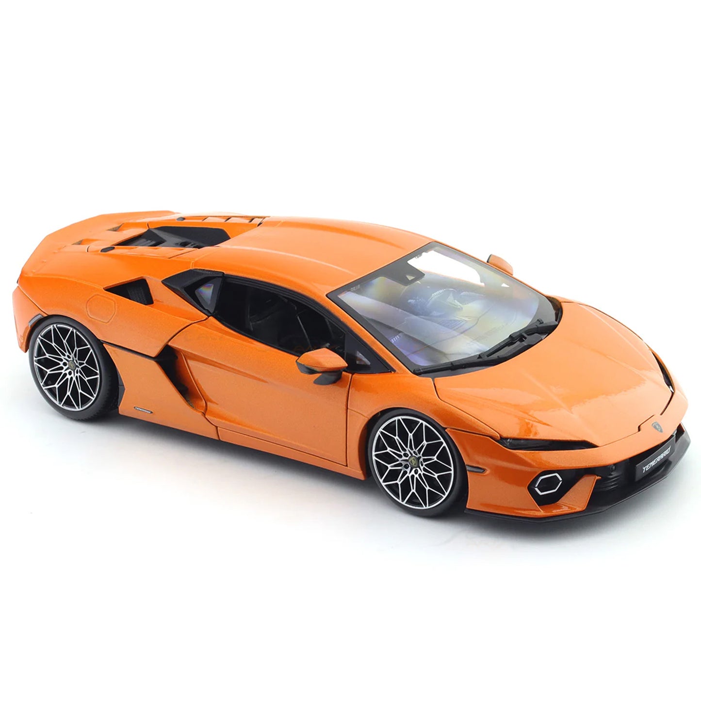 Lamborghini Temerario Orange 1:18 Diecast Model – Licensed Supercar Collectible with Opening Parts & Steerable Wheels