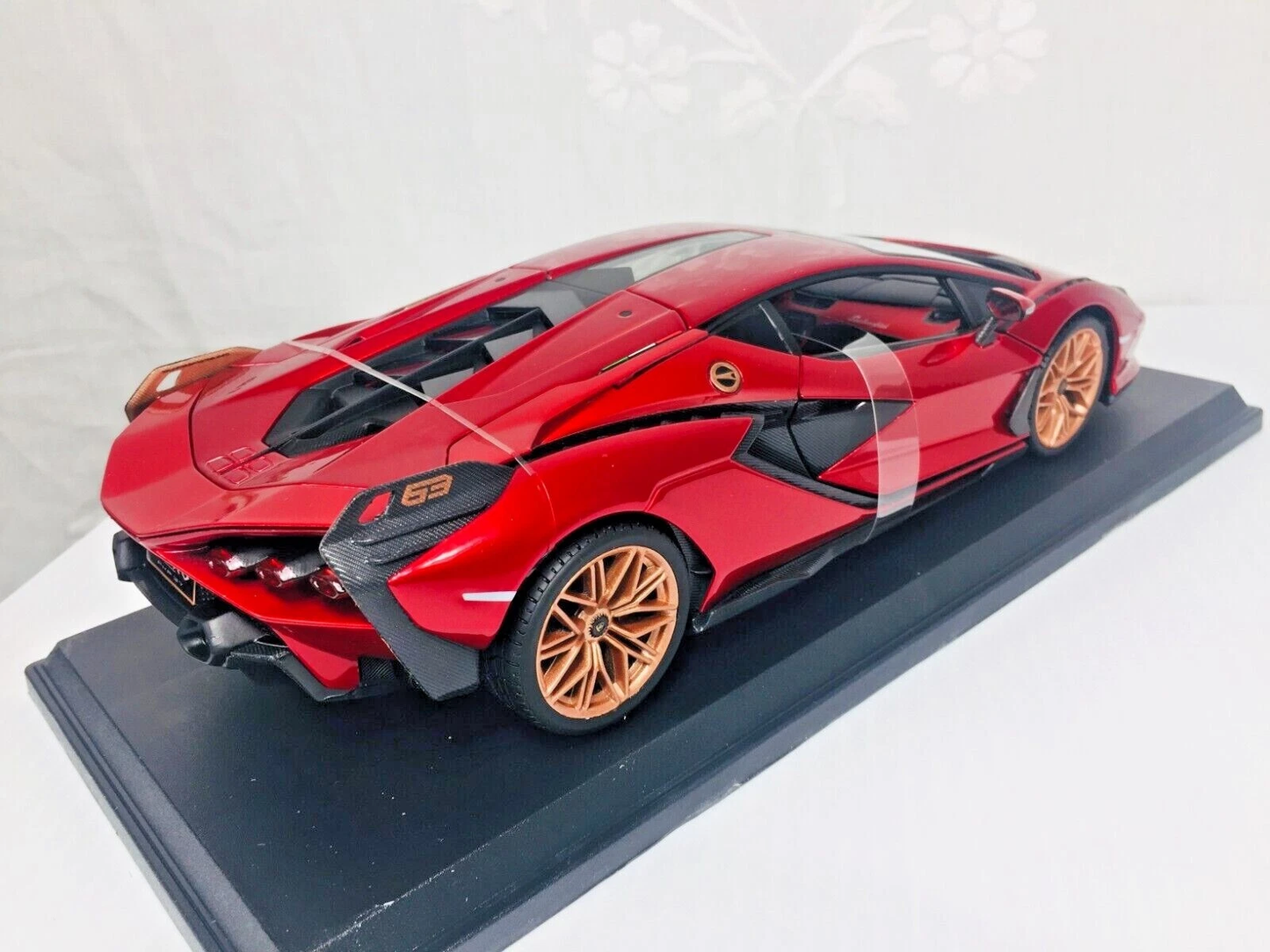 Lamborghini Sián FKP 37 Sonderedition Druckguss-Modellauto im Maßstab 1:18