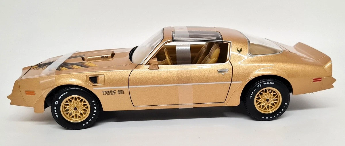 Maisto 1:18 SE 1978 Pontiac Firebird Trans Am Gold & Black Trim – Diecast Model Car (Special Edition Classic American Muscle)